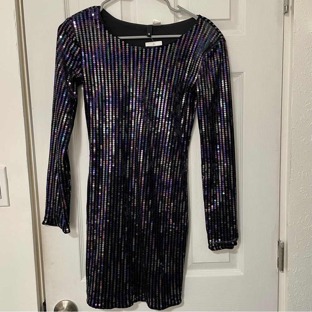 H&M body con shiny sequin dress